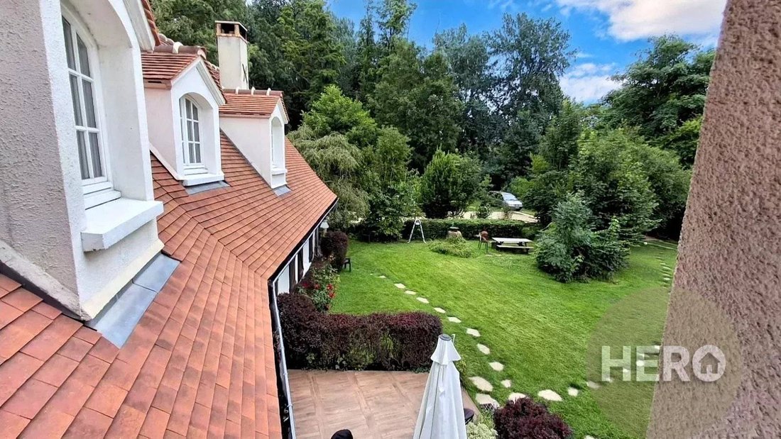 Casa en Mareil-sur-Mauldre, Isla de Francia, Francia 1 - 16073832