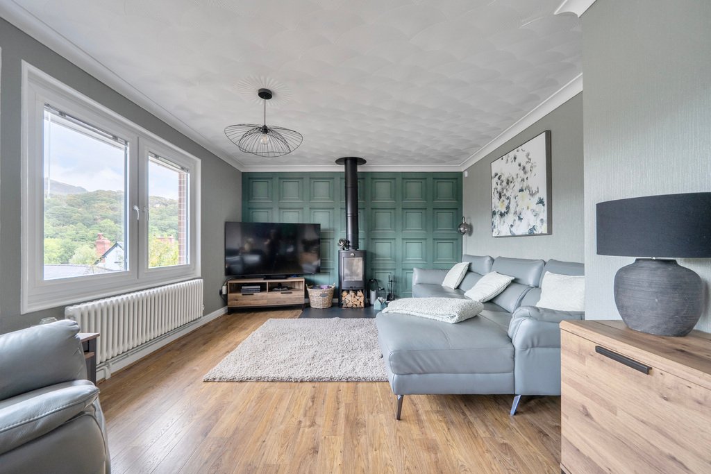 House in Llangollen, Wales 2 - 18713899
