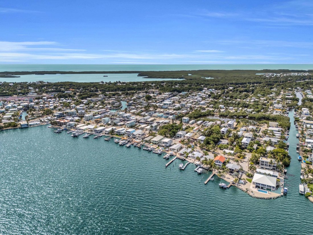 House in Key Colony Beach, Florida, United States 5 - 18713830
