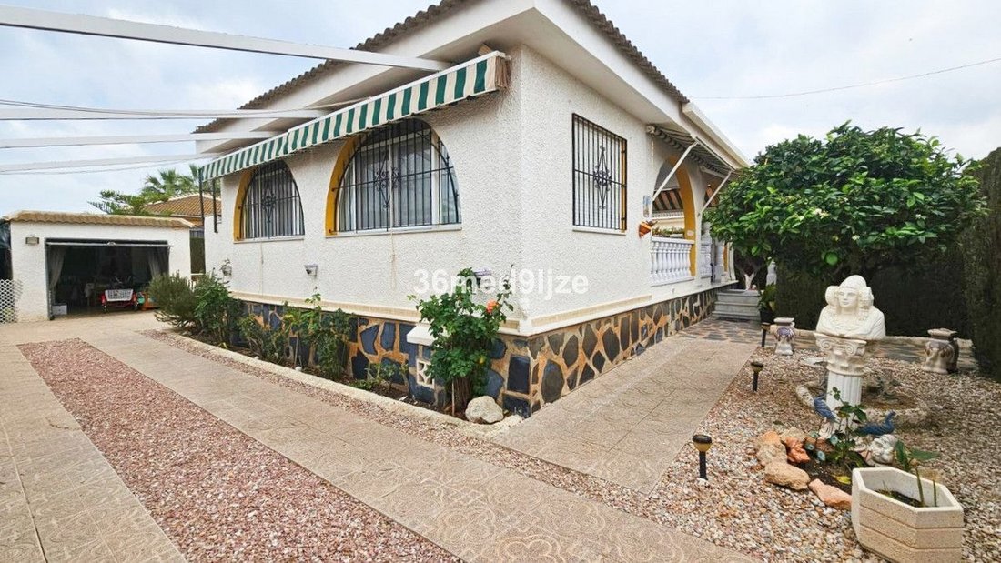 Villa in Los Alcazares, Región de Murcia, Spain 4 - 18714538
