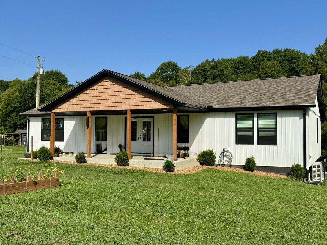 House in Carthage, Tennessee, United States 2 - 18708678