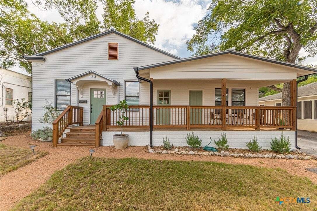 House in New Braunfels, Texas, United States 1 - 18705233