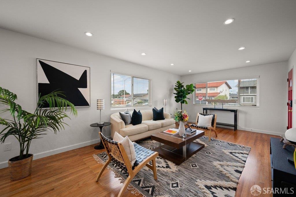 House in South San Francisco, California, United States 2 - 18708452