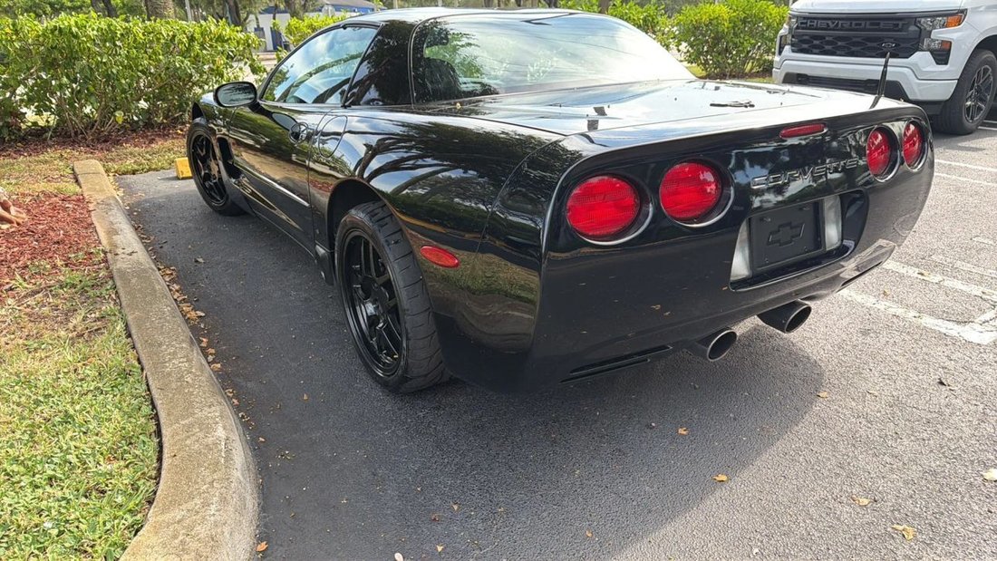 Coupe in Boynton Beach, FL, United States 3 - 18707546