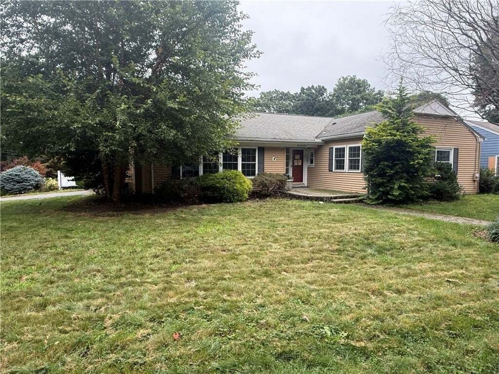 House in Cranston, Rhode Island, United States 2 - 18703339
