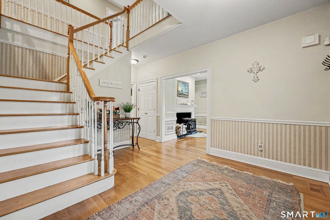 Casa a Shelton, Connecticut, Stati Uniti 2 - 18708462
