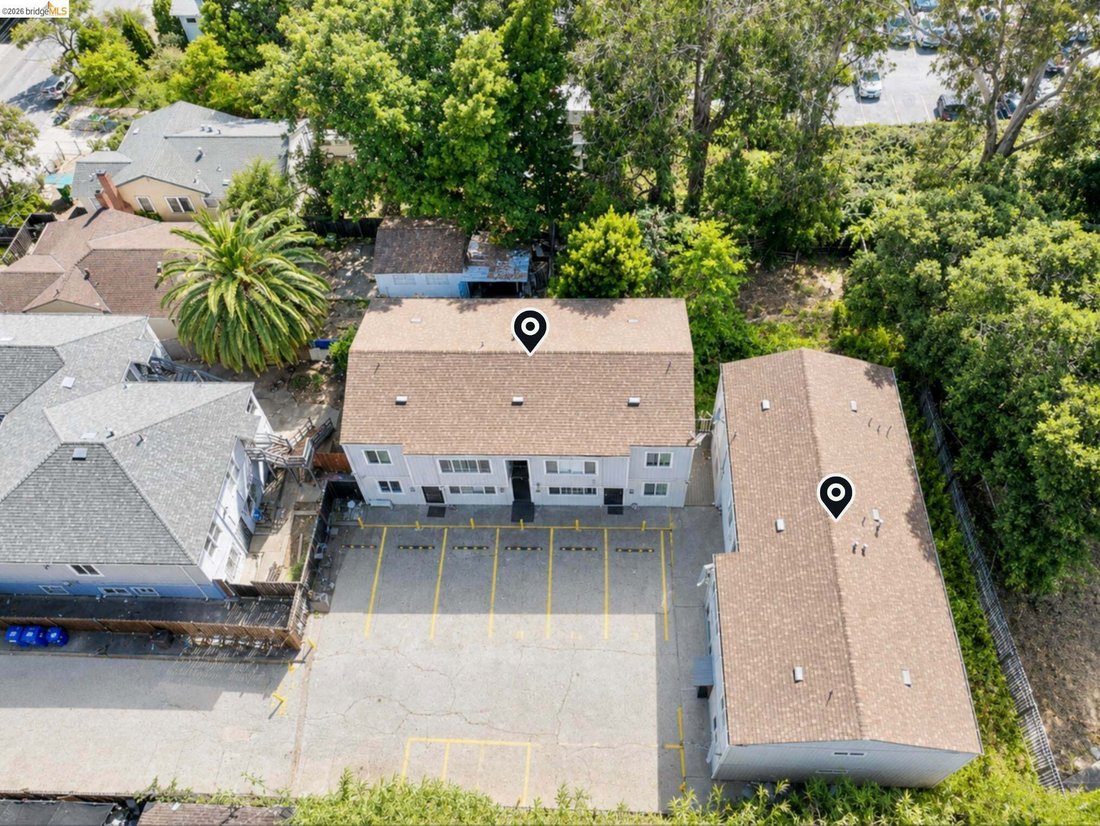 Oakland, California, United States 4 - 18710190