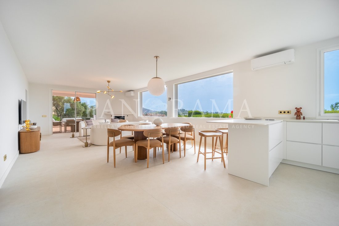 Villa à Elviria-Cabopino, Marbella, Espagne 2 - 18703904