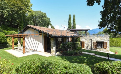 Villa in San Felice del Benaco, Lombardei, Italien 1