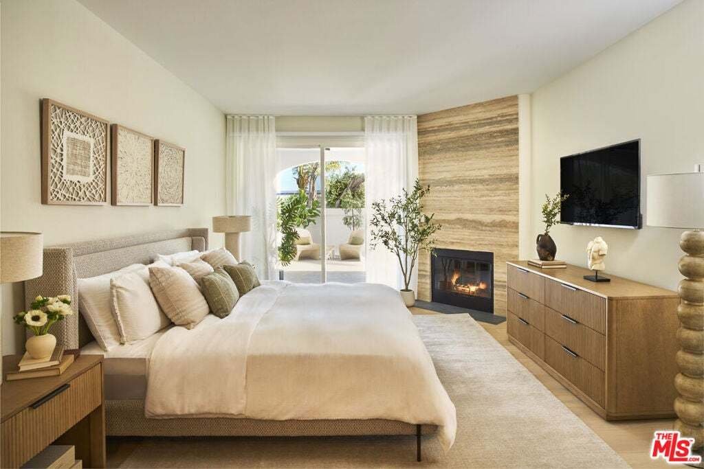 Condo in Malibu, California, United States 4 - 18705298