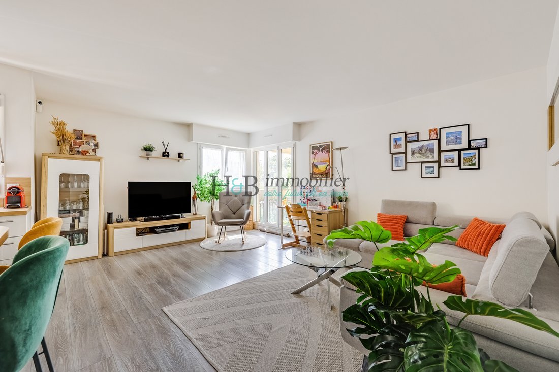 Apartment in Le Centre, Maisons-Alfort, France 1 - 18707029