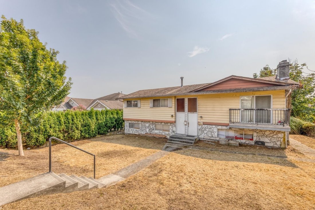 House in Coquitlam, British Columbia, Canada 2 - 18712704