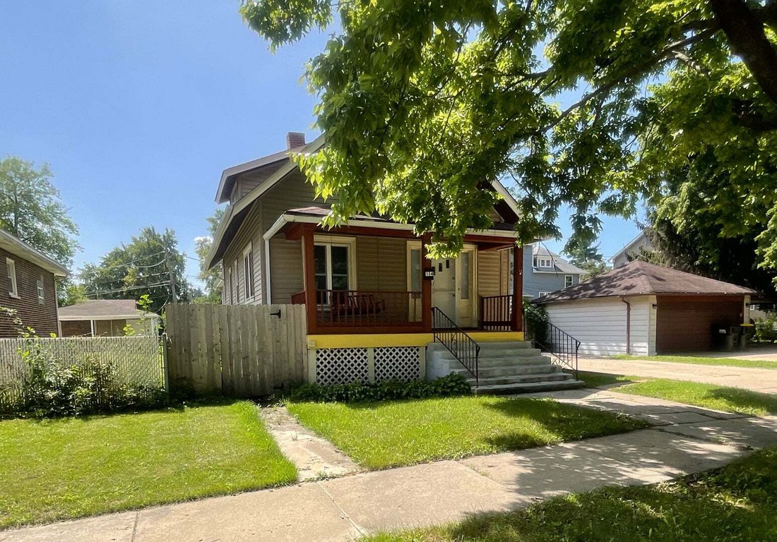 House in La Grange, Illinois, United States 3 - 18703688