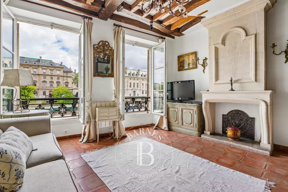Apartment in Monnaie, Paris 6e Arrondissement, Paris 3 - 18704090