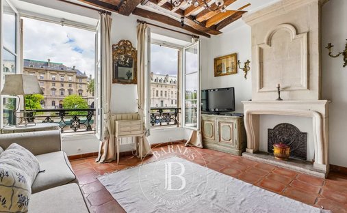 Apartment in Monnaie, Paris 6e Arrondissement, Paris 1