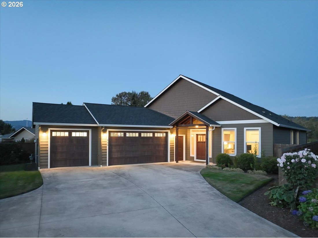 House in Woodland, Washington, United States 1 - 18712847