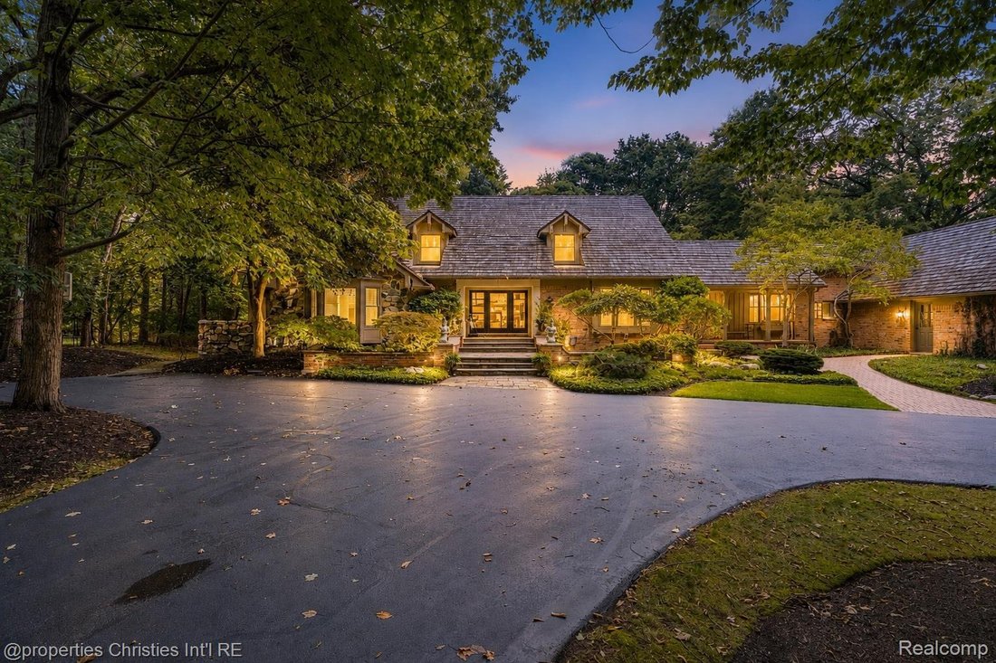 Casa a Beverly Hills, Michigan, Stati Uniti 1 - 18616291