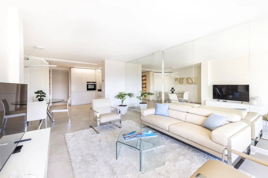 Apartment in Cannes, Provence-Alpes-Côte d'Azur, France 2 - 15502583