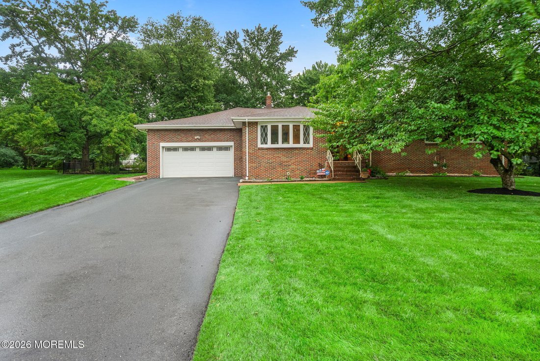 House in Old Bridge Township, New Jersey, United States 4 - 18705351