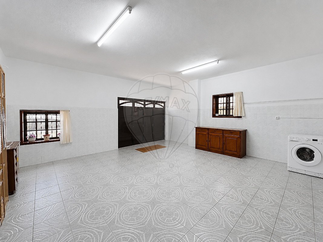 House in Matosinhos e Leca da Palmeira, Porto District, Portugal 1 - 18703340