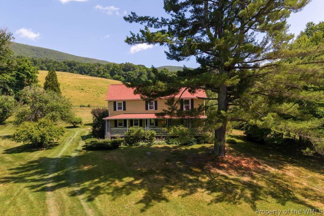 Maison à Hot Springs, Virginie, États-Unis 1 - 18712693