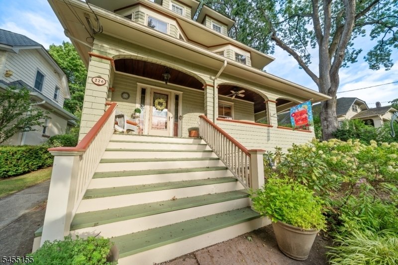 House in Nutley, New Jersey, United States 3 - 18710316