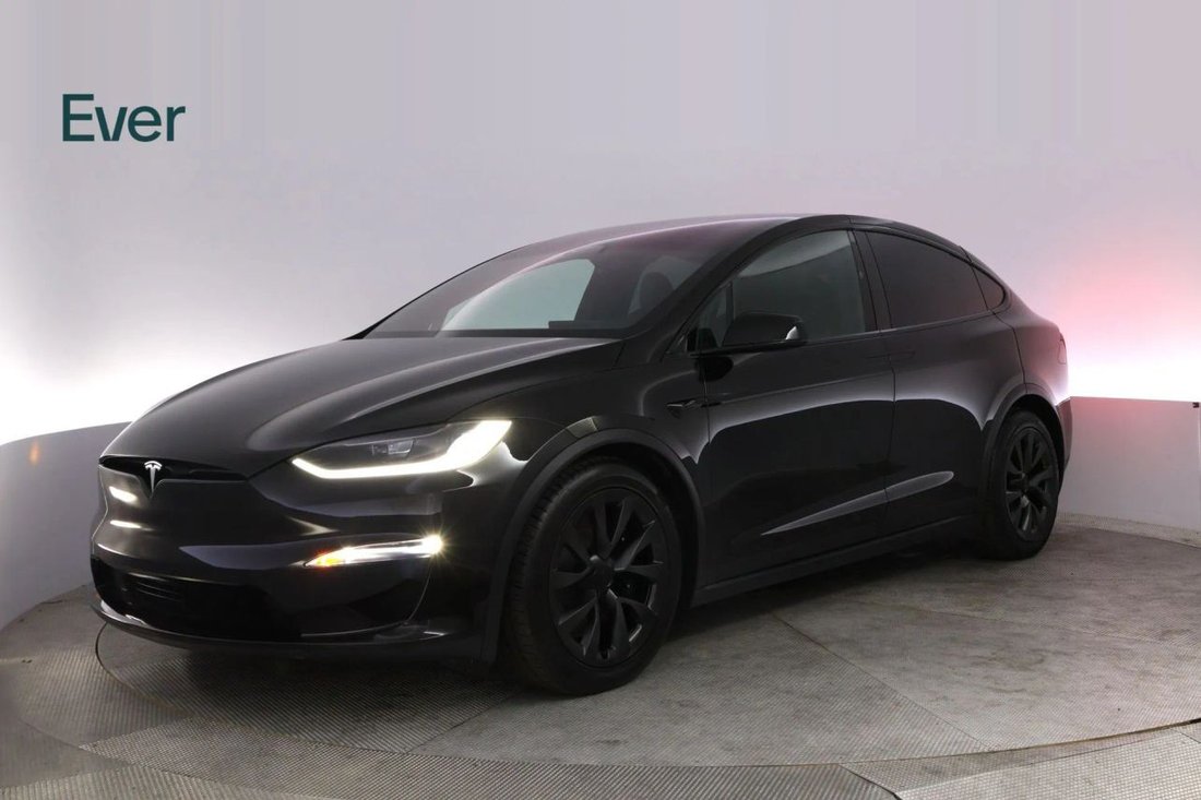 Suv in San Francisco, CA, United States 2 - 18655580