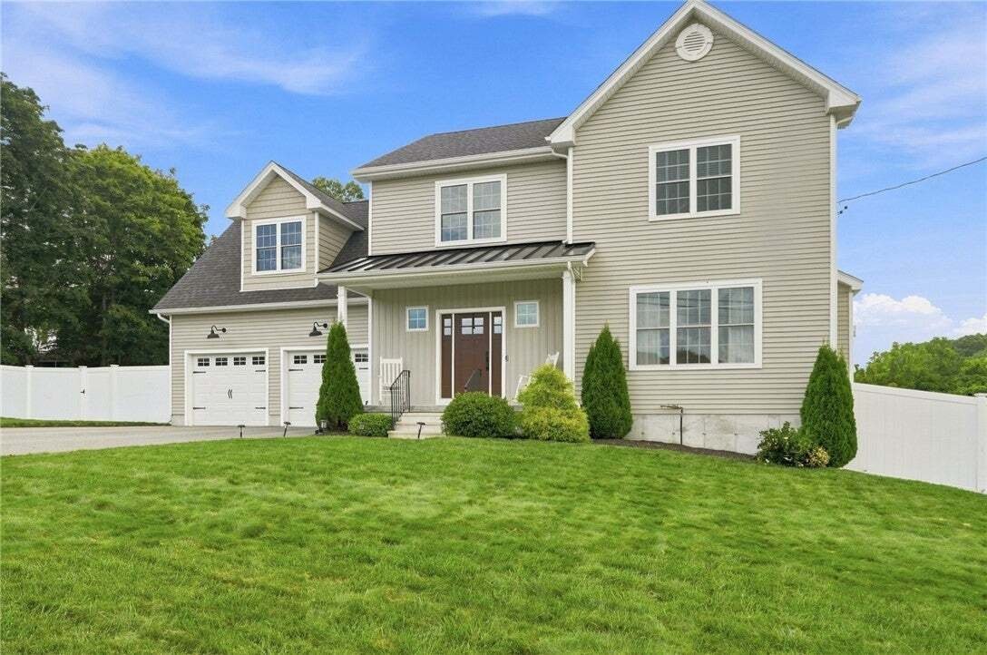 House in Johnston, Rhode Island, United States 1 - 18703346