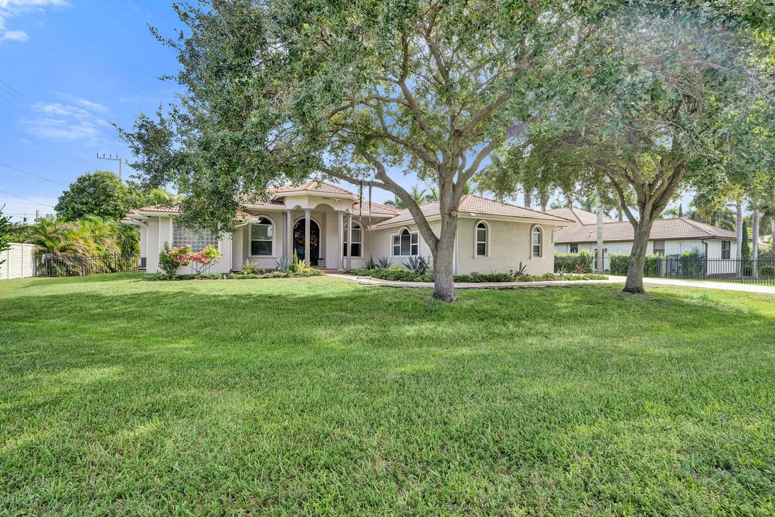 House in Plantation, Florida, United States 2 - 18713886