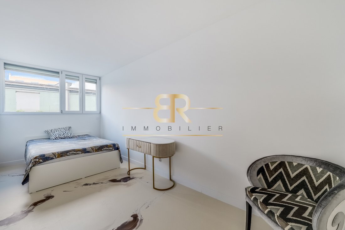 Apartment in Bois-Colombes, Ile-de-France, France 3 - 18706995