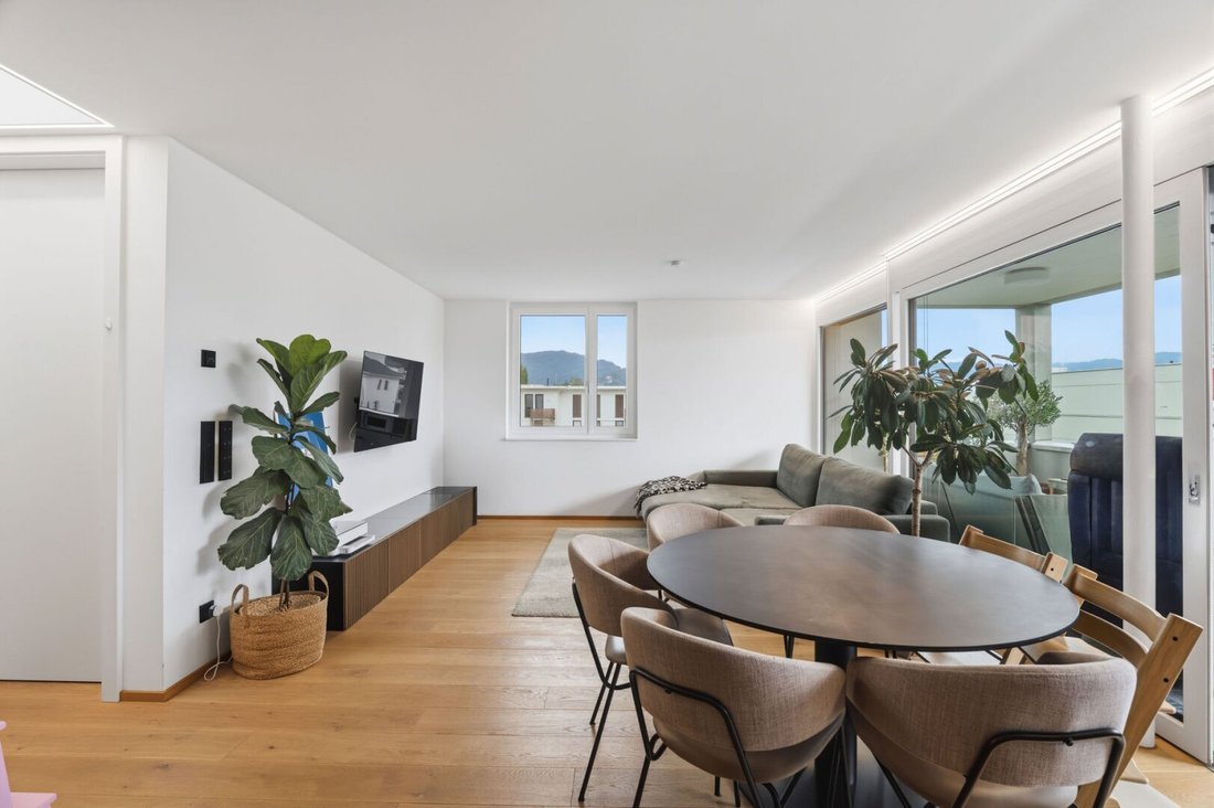 Penthouse in Hard, Vorarlberg, Austria 3 - 18709409