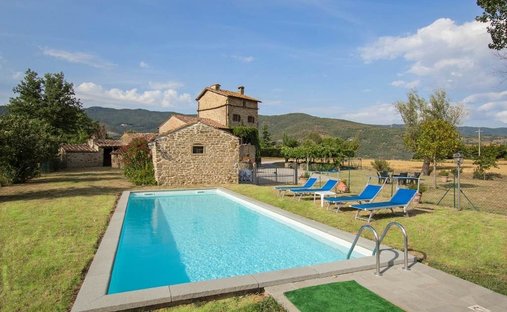 Apartment in Metelliano, Tuscany, Italy 1