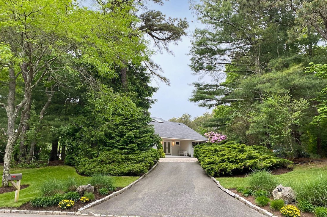 House in East Quogue, New York, United States 2 - 18705126