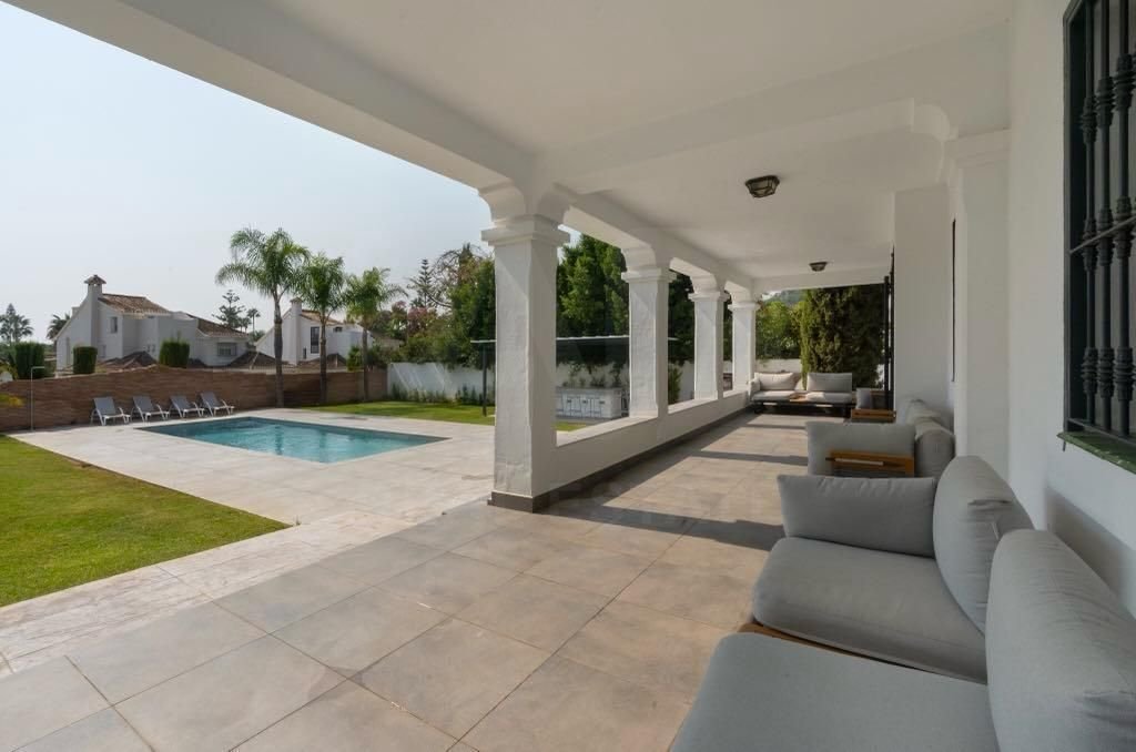 Villa in Nueva Andalucia, Marbella, Spain 5 - 18704388