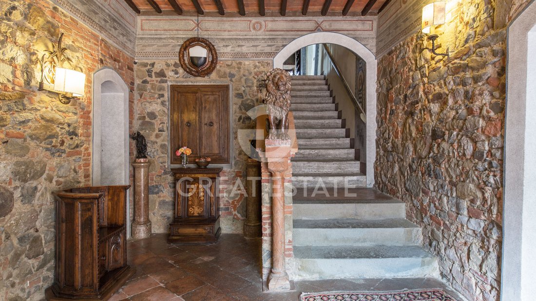 Château à Bucine, Toscane, Italie 2 - 18706531