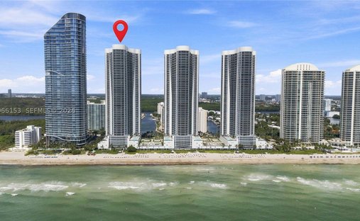 Condo in Golden Beach, Florida, United States 1