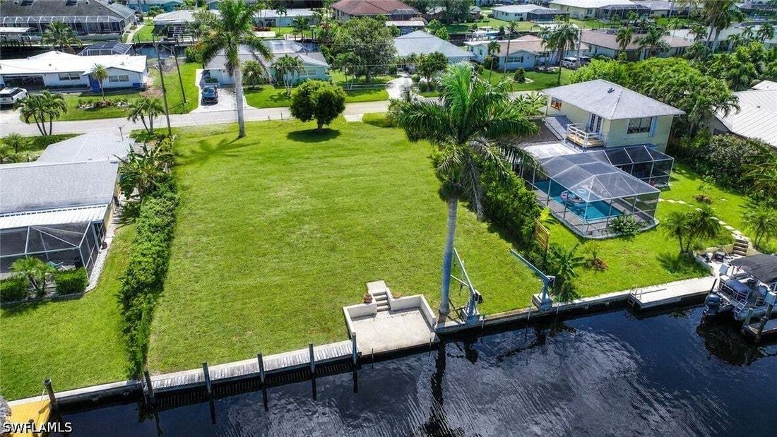Maison à Cape Coral, Floride, États-Unis 1 - 18708467