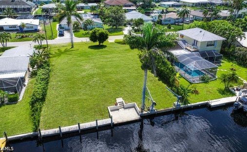 Casa en Cabo Coral, Florida, Estados Unidos 1