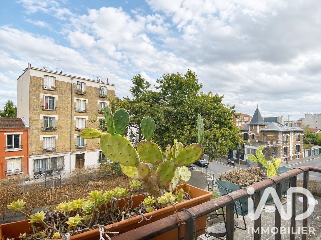 Apartment in Arrondissement of Bobigny, Ile-de-France, France 3 - 17389829