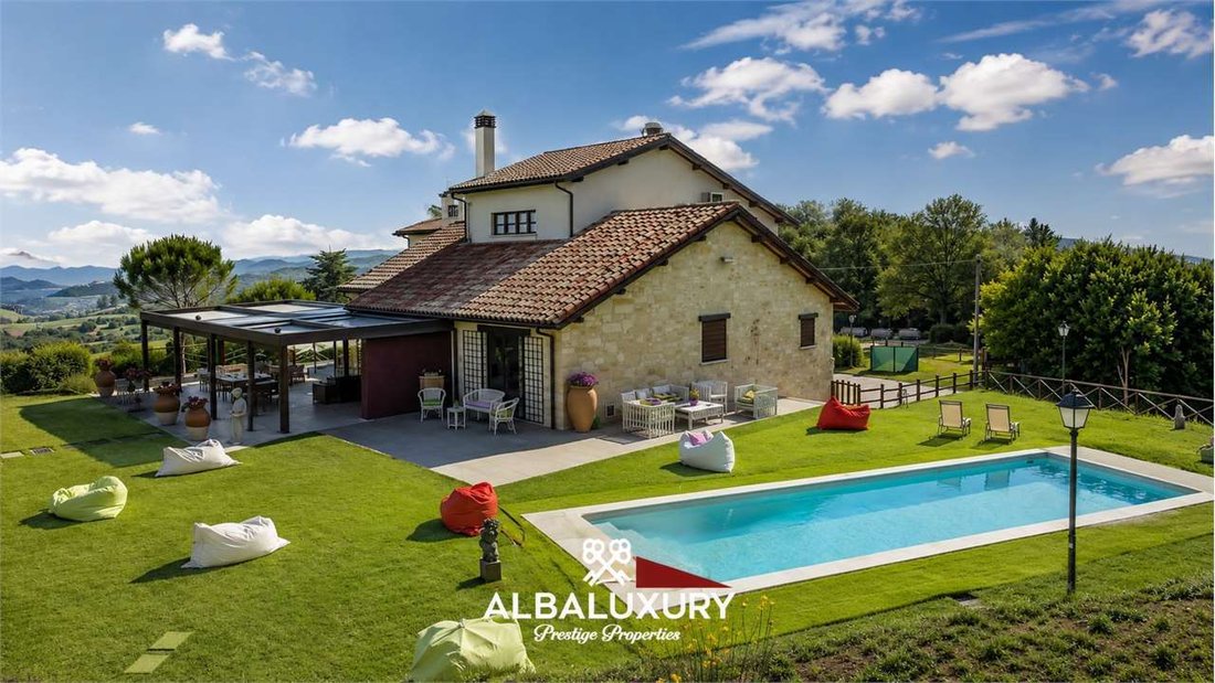 Villa in Monte Santa Maria Tiberina, Umbria, Italy 1 - 15345438