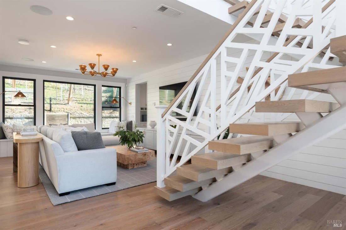 House in San Rafael, California, United States 2 - 18705046
