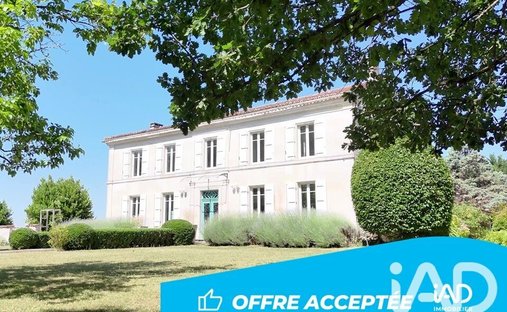 Maison à Ars, Nouvelle-Aquitaine, France 1