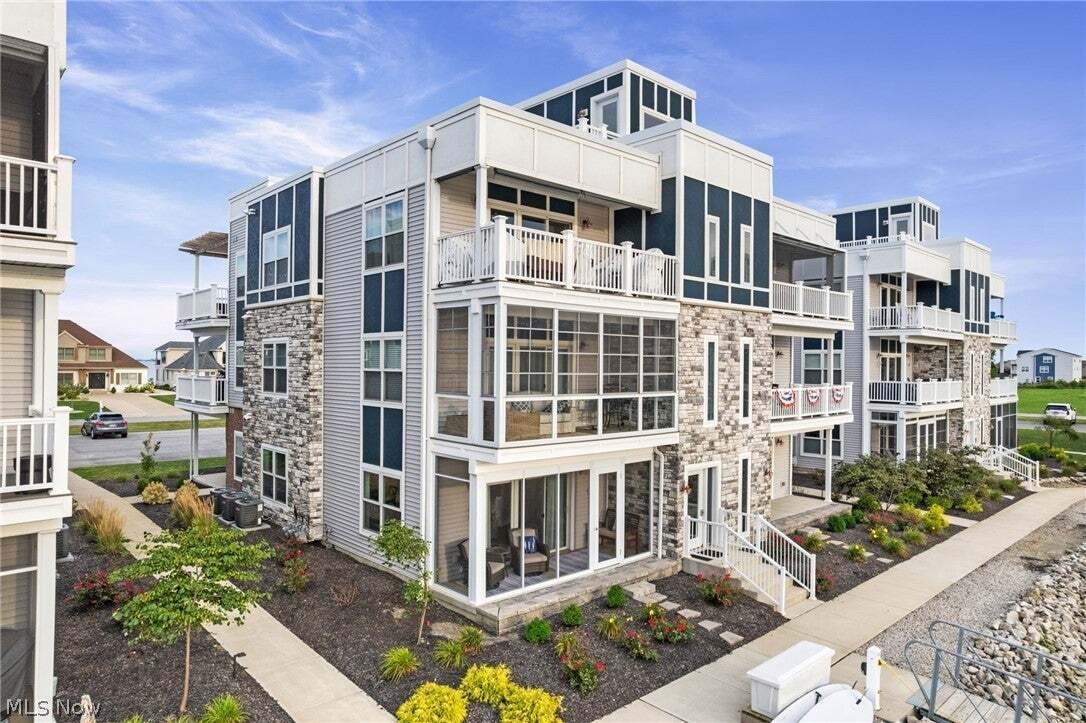 Condo in Lakeside Marblehead, Ohio, United States 2 - 18705774