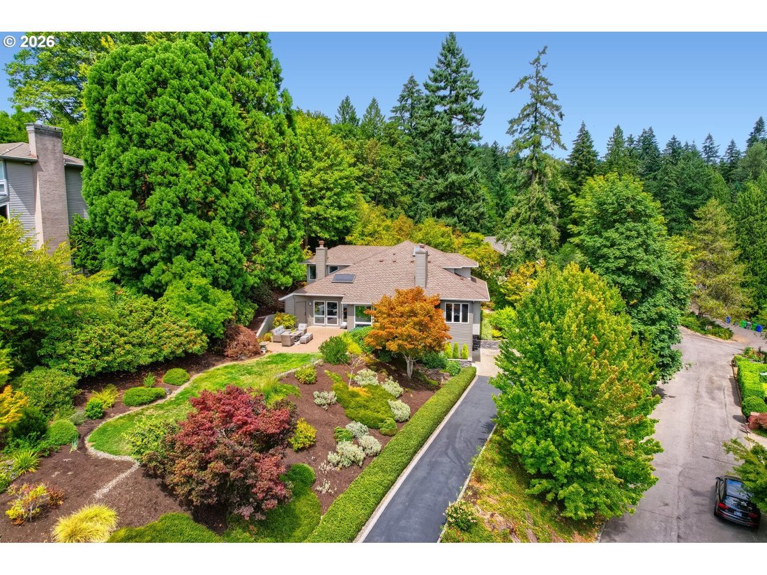 House in Cedar Hills, Oregon, United States 1 - 18712826