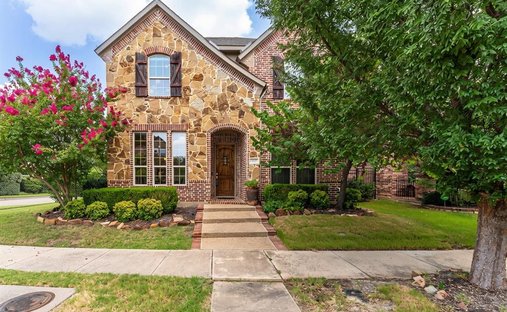 House in Arlington, Texas, United States 1