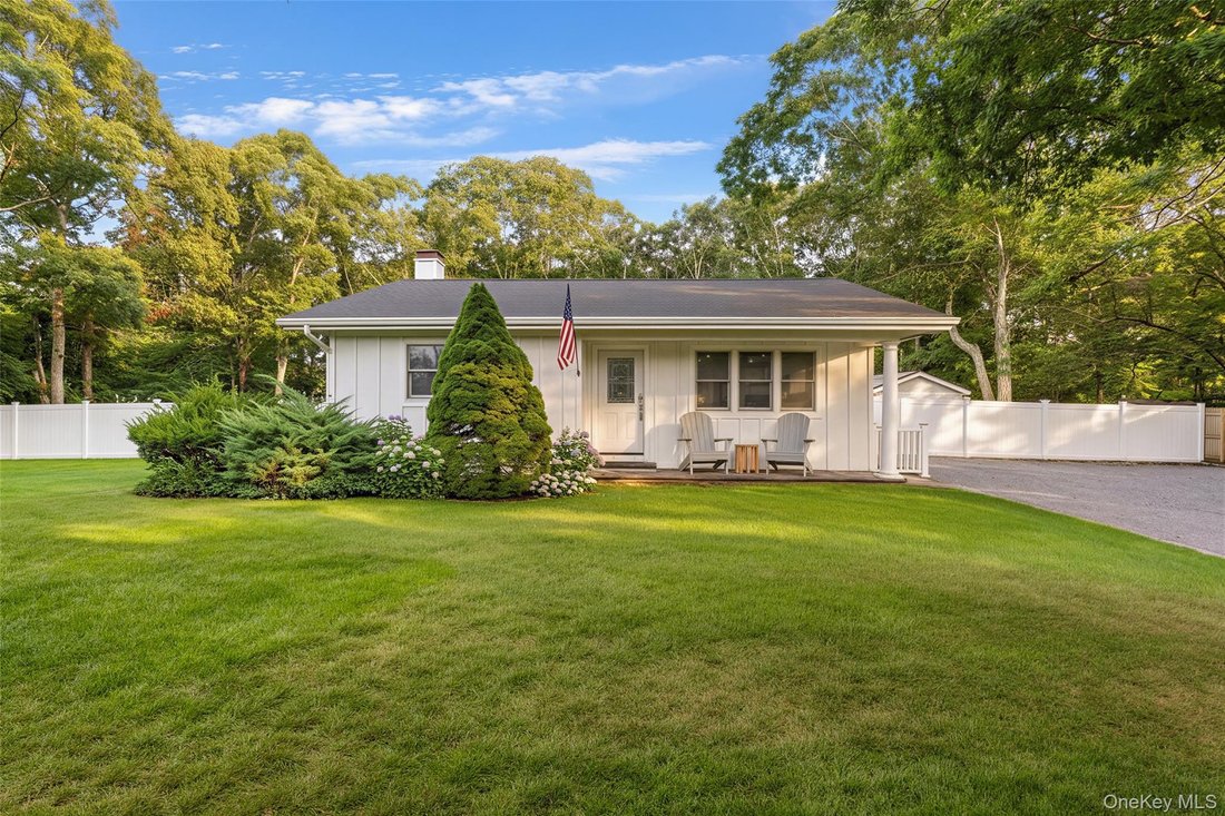 House in Quogue, New York, United States 3 - 18705700