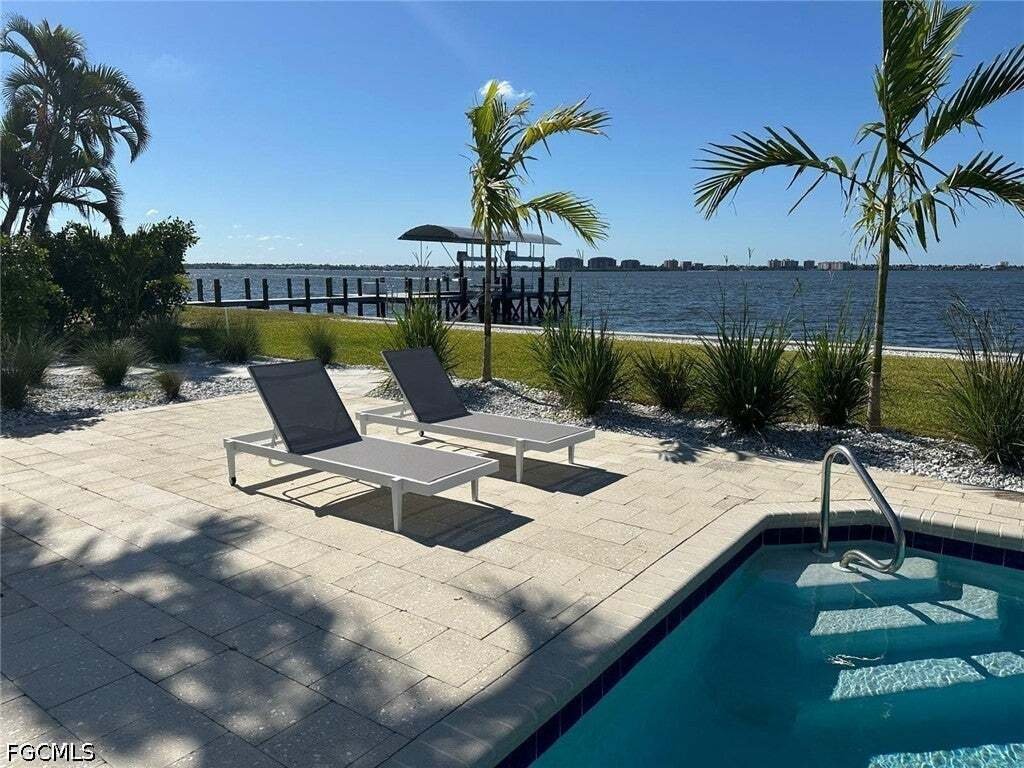 House in Cape Coral, Florida, United States 4 - 18705190