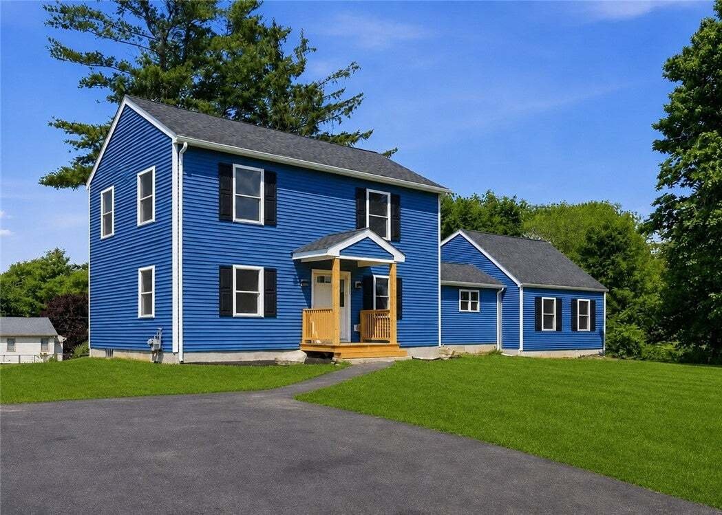 House in Cranston, Rhode Island, United States 1 - 18539365