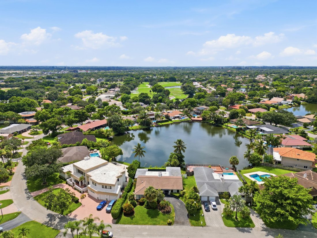 Haus in Davie, Florida, Vereinigte Staaten 2 - 18706083