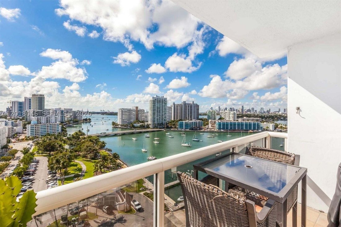 Condominio a Miami Beach, Florida, Stati Uniti 1 - 18008044